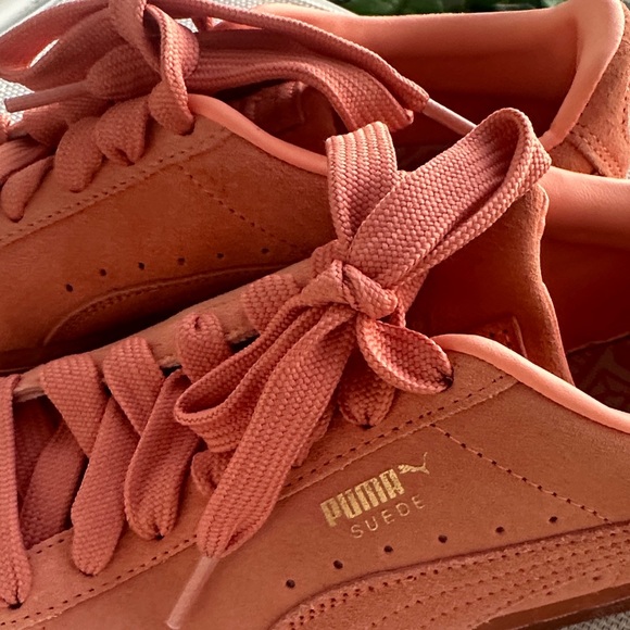 Women's Puma Suede Coral Sneakers - Picture 9 of 10